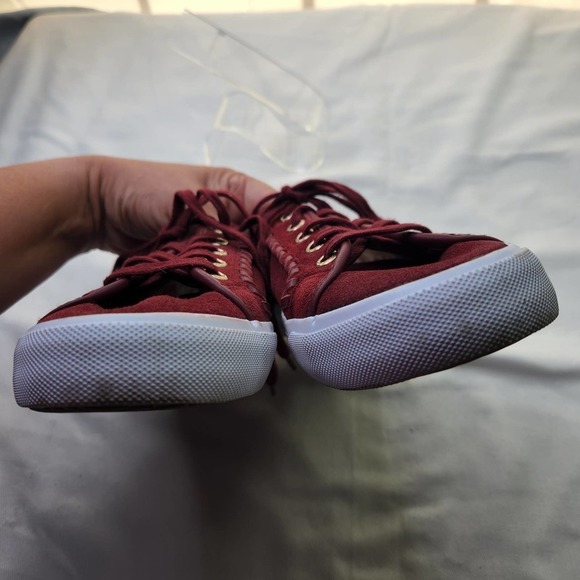 Jack Rogers Carter Burgundy Red Suede Sneakers Size 6 Like New - Picture 3 of 10